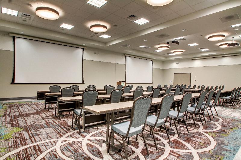 Holiday Inn Hotel and Suites Peoria At Grand Prair image