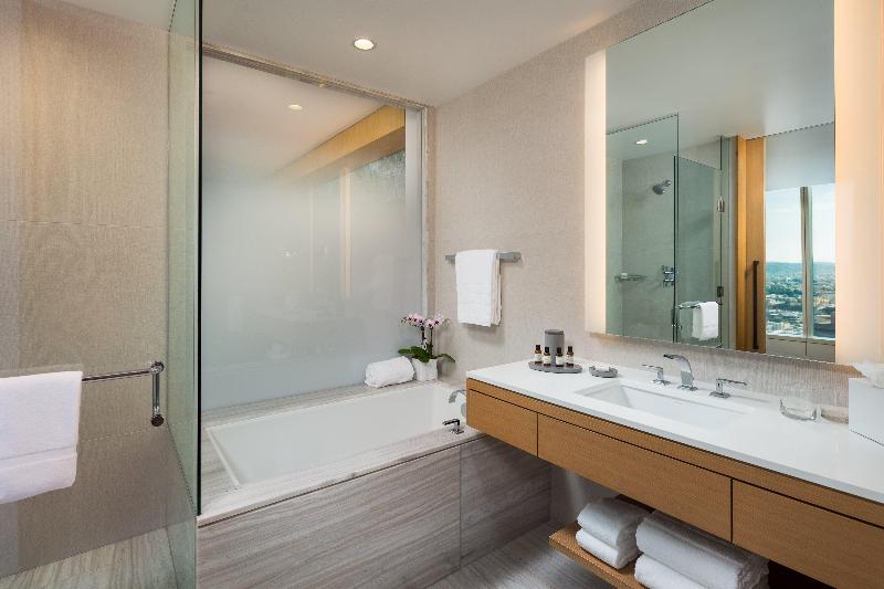 Stay in style at Intercontinental Hotels Los Angeles Downtown IHG