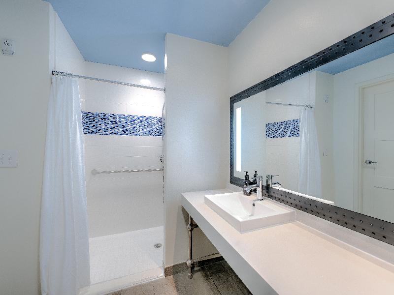 Hotel Indigo Orange Beach - Gulf Shores image