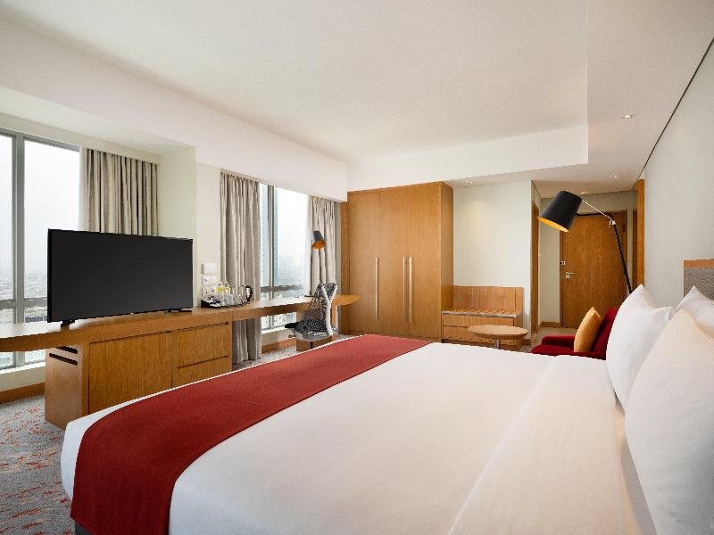 Holiday Inn & Suites Jakarta Gajah Mada image