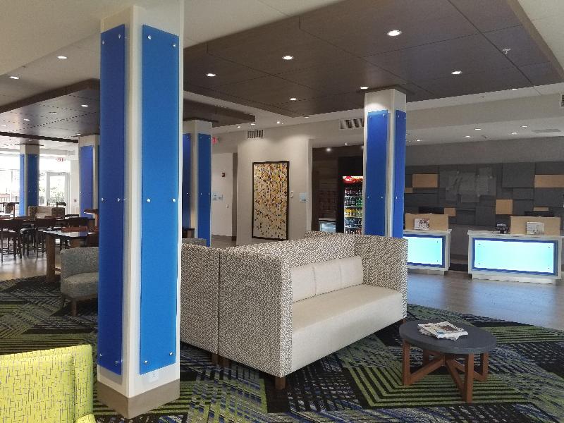 Holiday Inn Express & Suites Fort Mill By IHG image