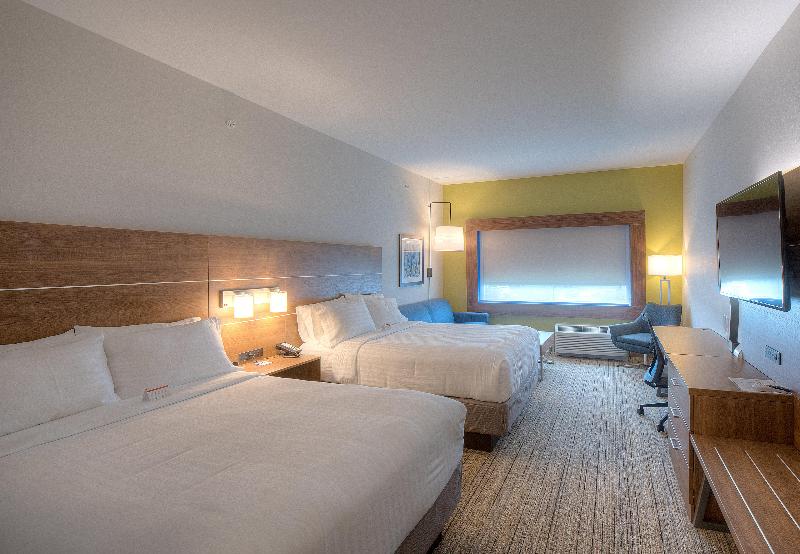 Holiday Inn Express & Suites Fort Mill By IHG image