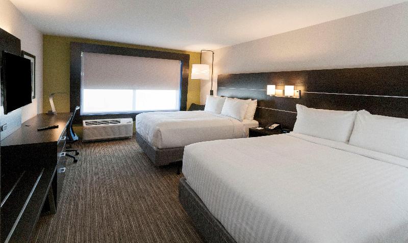 Holiday Inn Express and Suites Dodge City West photo 16