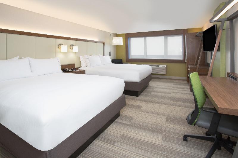 Holiday Inn Express & Suites West Memphis By IHG photo 22
