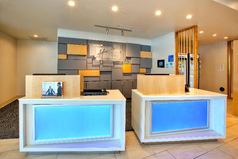 Holiday Inn Express & Suites New Castle By IHG image