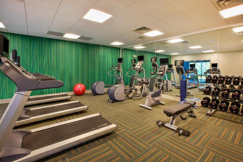 Holiday Inn Express & Suites New Castle By IHG image