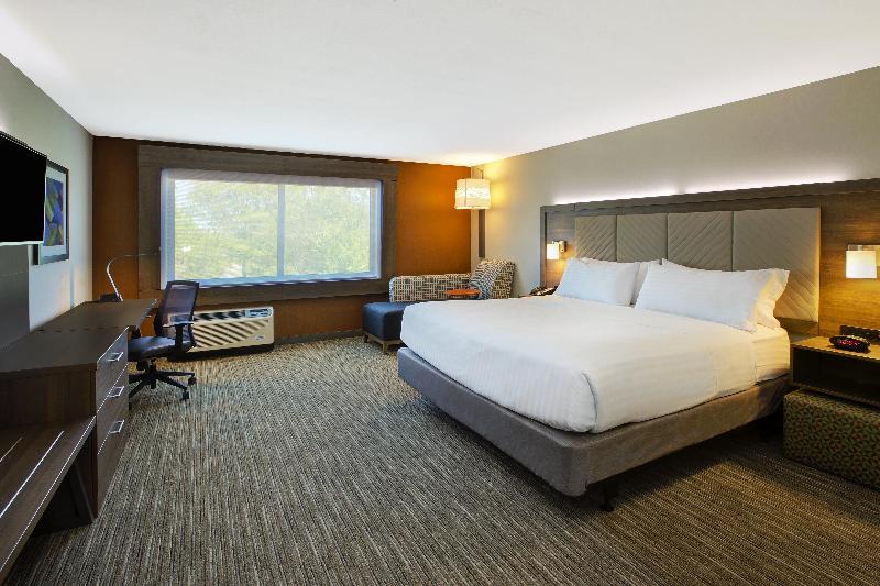Holiday Inn Express & Suites New Castle By IHG photo 16