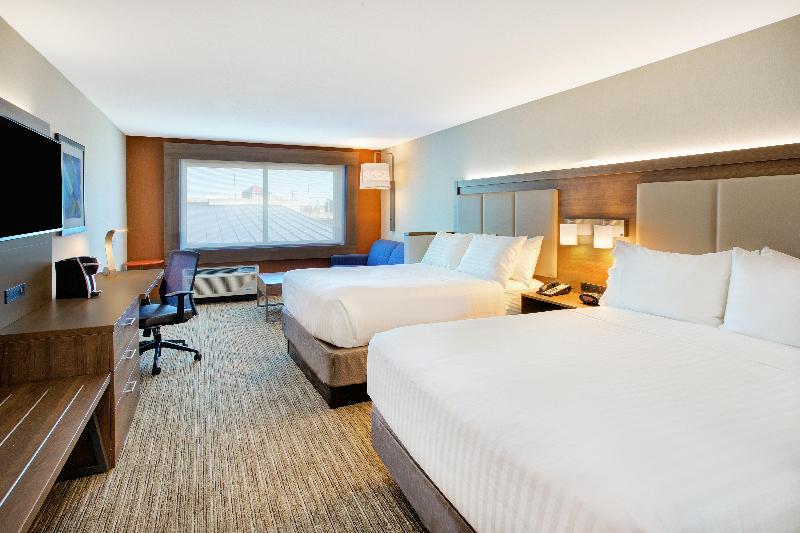 Holiday Inn Express & Suites New Castle By IHG photo 17