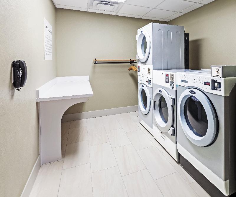 Holiday Inn Express and Suites Chanute image
