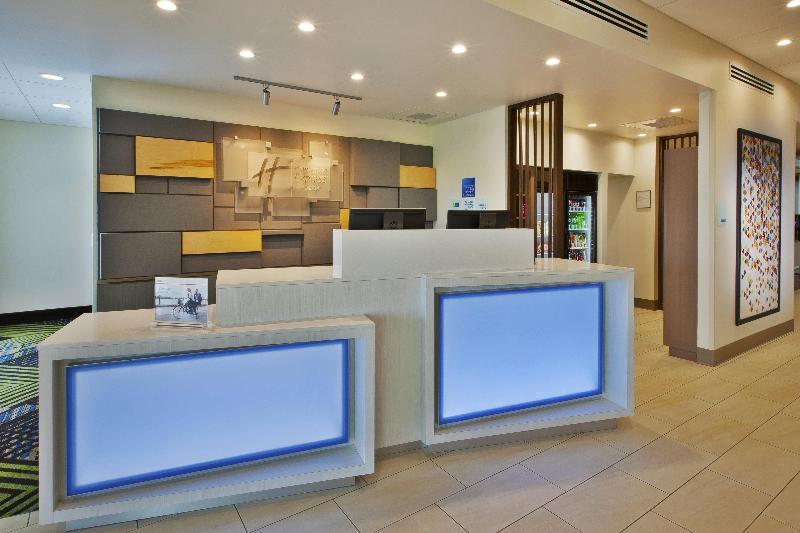 Holiday Inn Express & Suites South Hill image