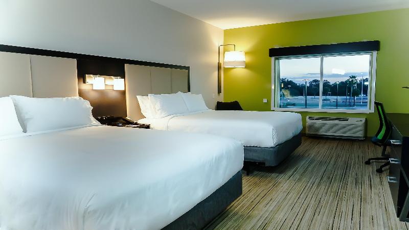 Holiday Inn Express and Suites Tampa East - Ybor C photo 23