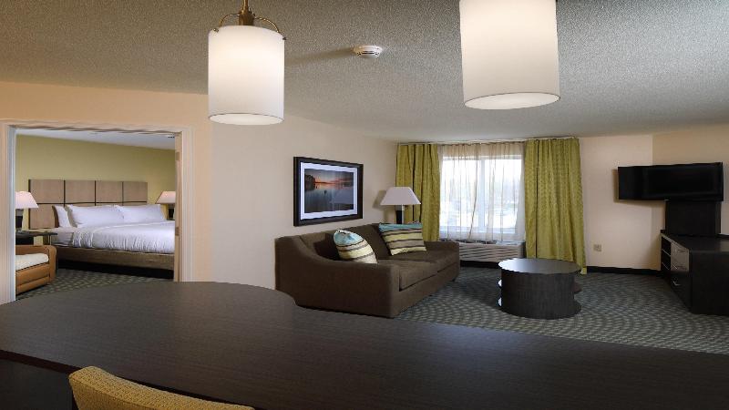 Candlewood Suites Newark South - University Area photo 21