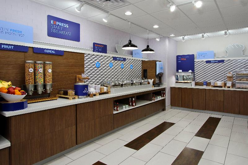 Holiday Inn Express and Suites Columbus North image