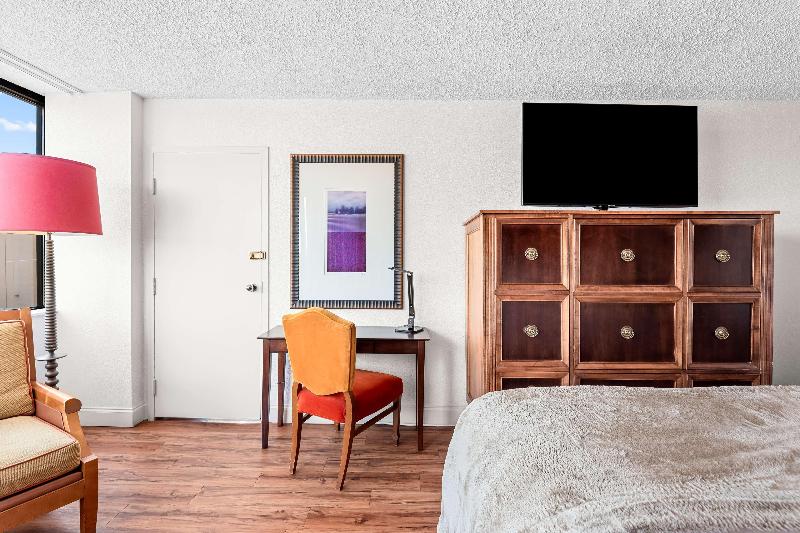 Magnolia Hotel, BW Signature Collection image