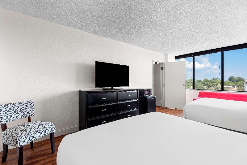 Magnolia Hotel, BW Signature Collection image