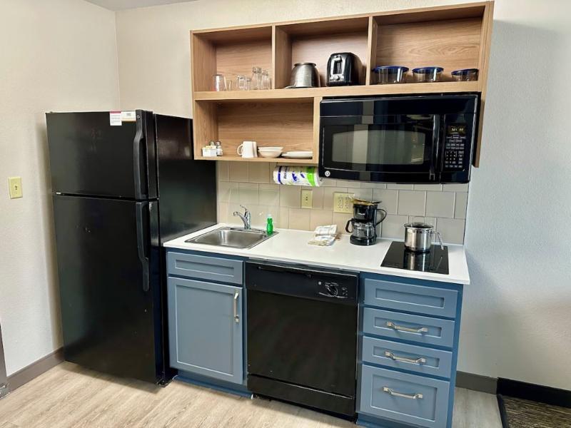 Candlewood Suites Savannah Airport image