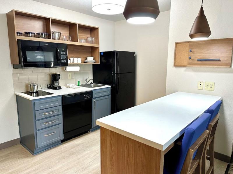 Candlewood Suites Savannah Airport image