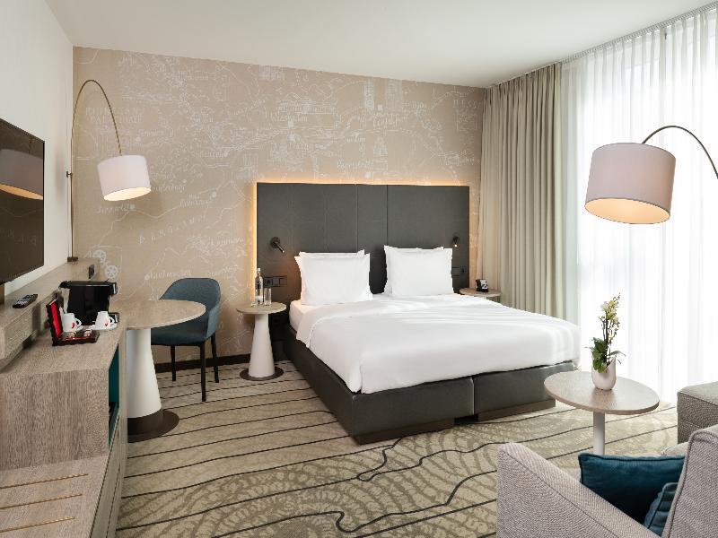 Hyatt Place Frankfurt Airport image