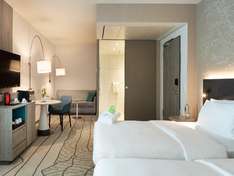 Hyatt Place Frankfurt Airport image