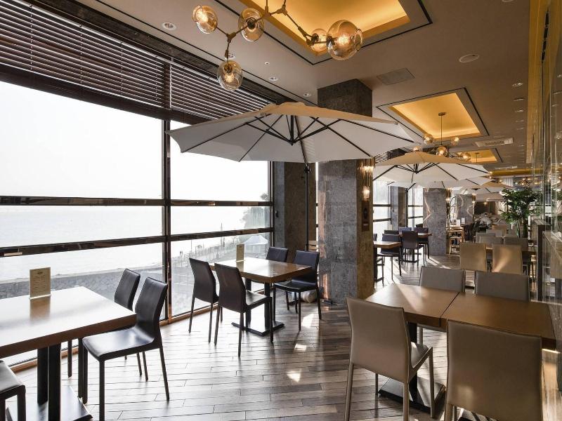 Western Grace Hotel image