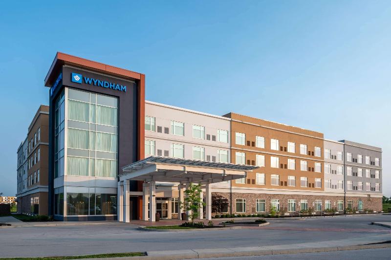Wyndham Westfield image