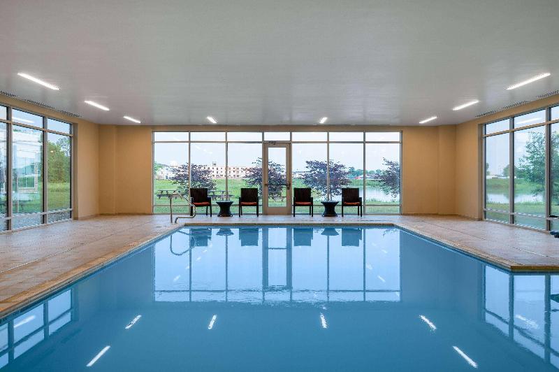 Wyndham Westfield image