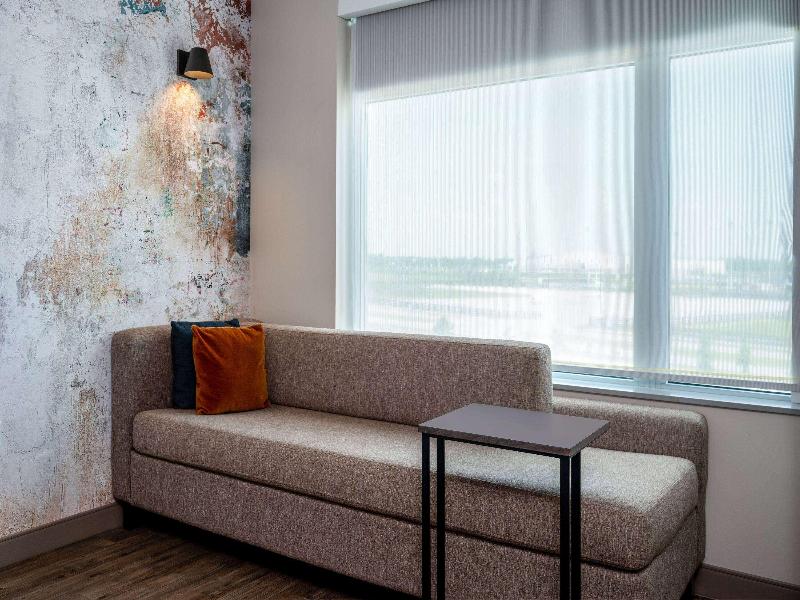 Wyndham Westfield image