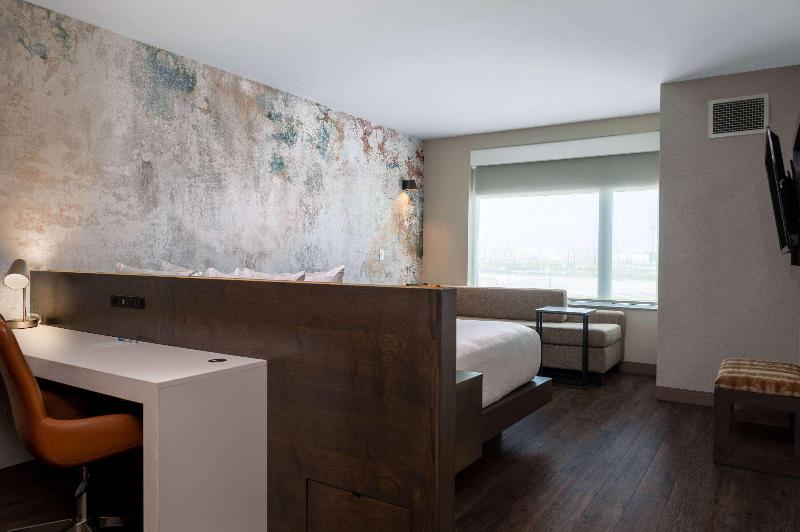 Wyndham Westfield image