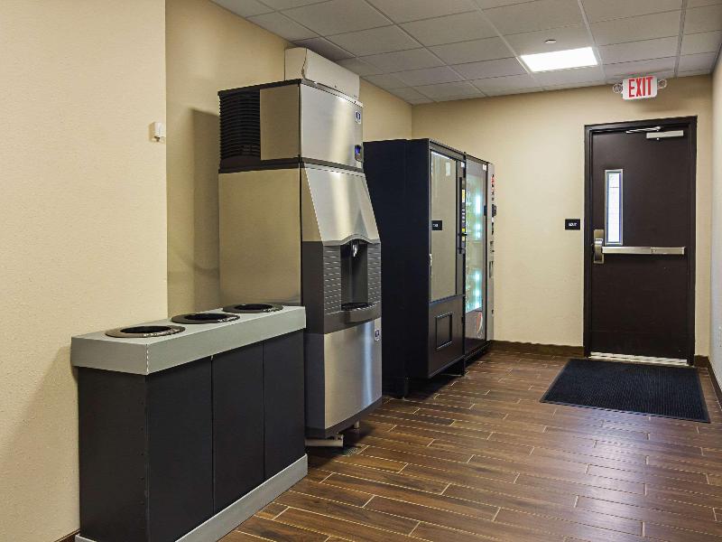 Suburban Extended Stay Hotel Monaca image