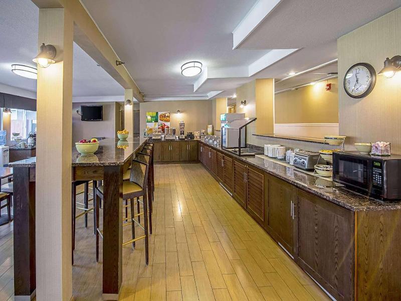 Roosevelt Hotel image