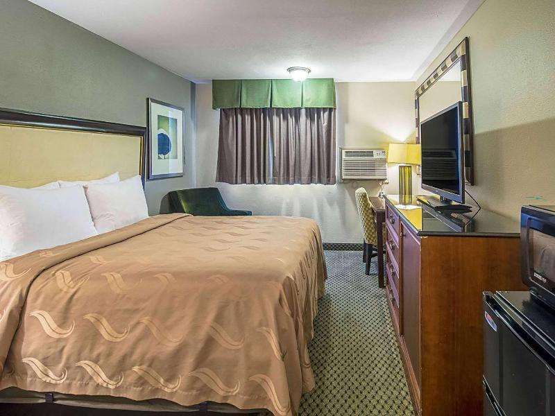 Roosevelt Hotel image