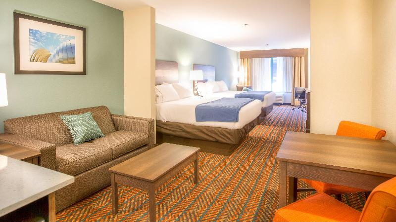 Holiday Inn Express Wichita South photo 18