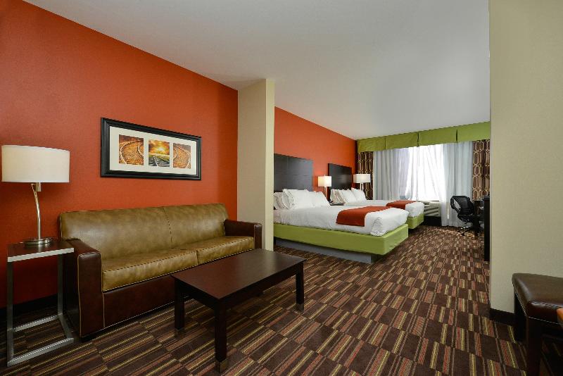 Holiday Inn Express & Suites Alva By IHG image