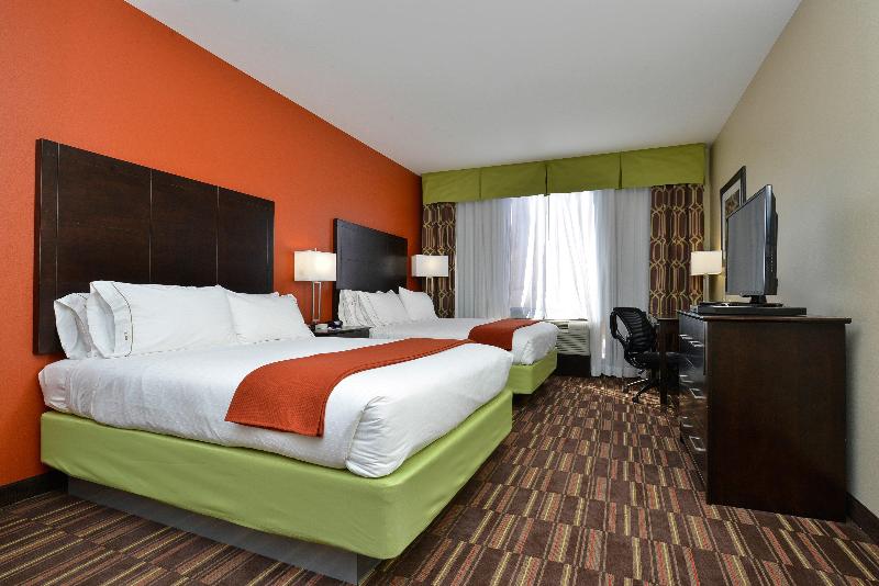 Holiday Inn Express & Suites Alva By IHG image