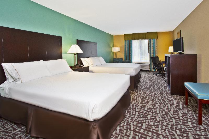 Holiday Inn Express Hastings photo 17