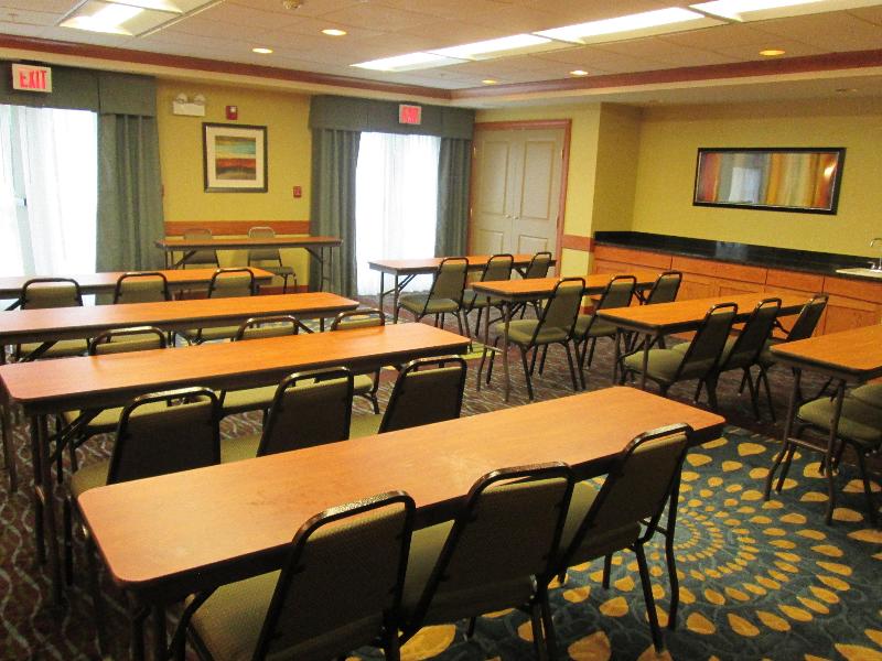 Holiday Inn Express & Suites Chicago West Rosselle image