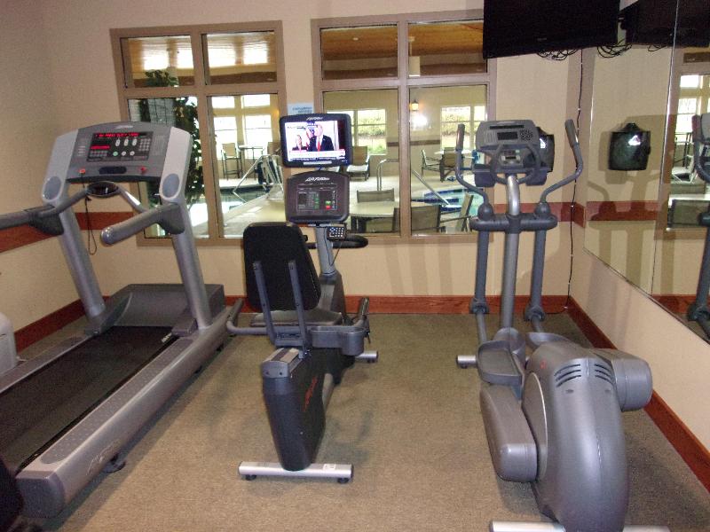 Holiday Inn Express & Suites Chicago West Rosselle image