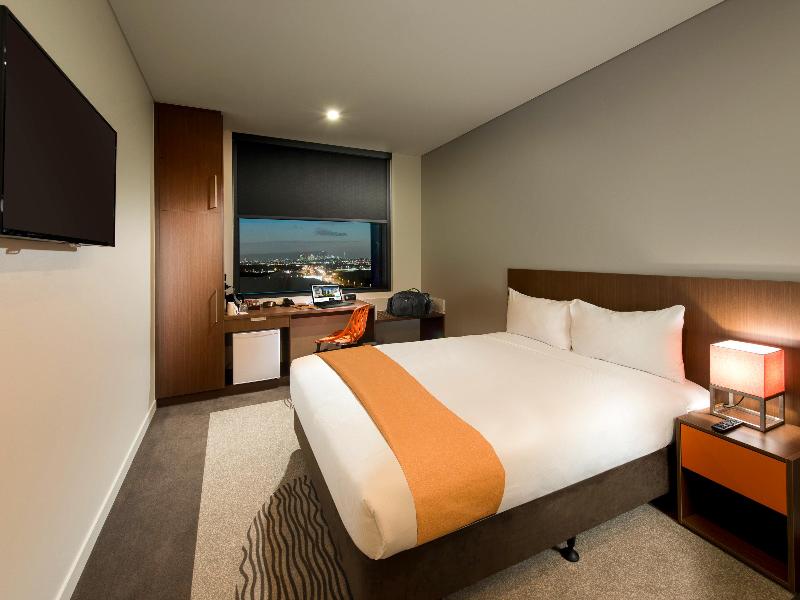 Ibis Brisbane Airport image