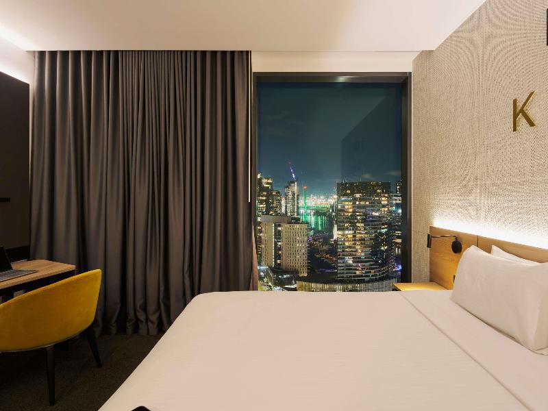 Novotel South Wharf image