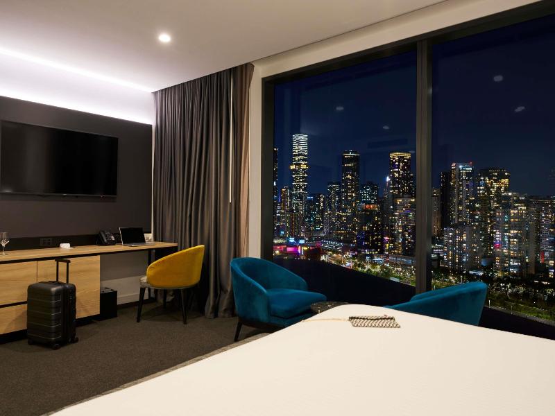 Novotel South Wharf image