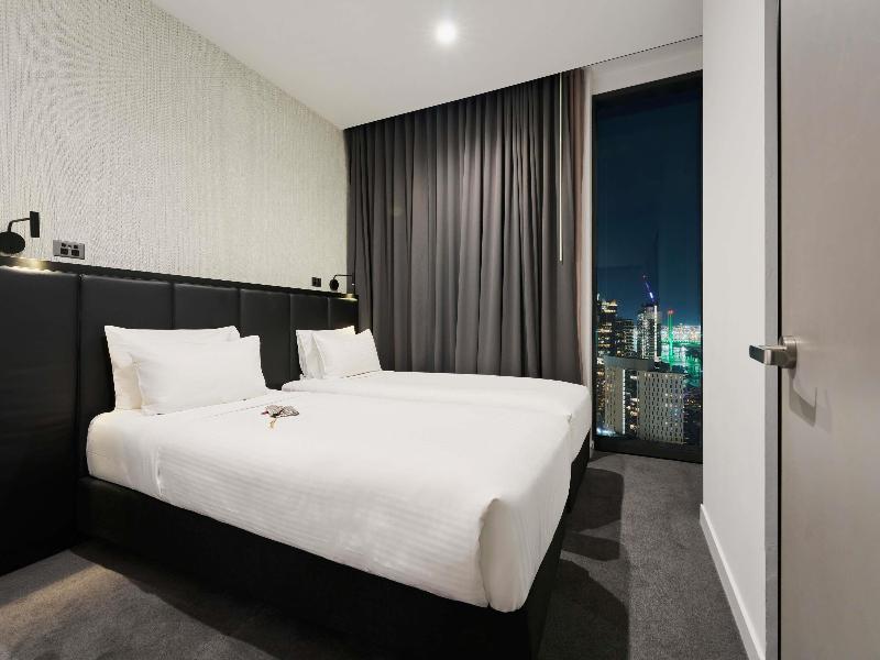 Novotel South Wharf image