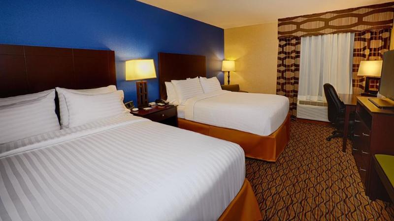 Holiday Inn Express Bordentown - Trenton South
