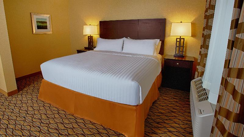 Holiday Inn Express Bordentown - Trenton South