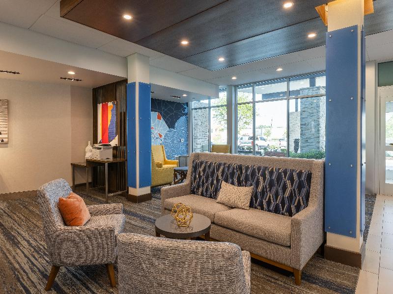 Holiday Inn Express & Suites Greenwood Mall image