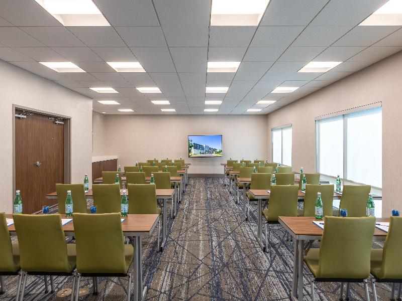 Holiday Inn Express & Suites Greenwood Mall image