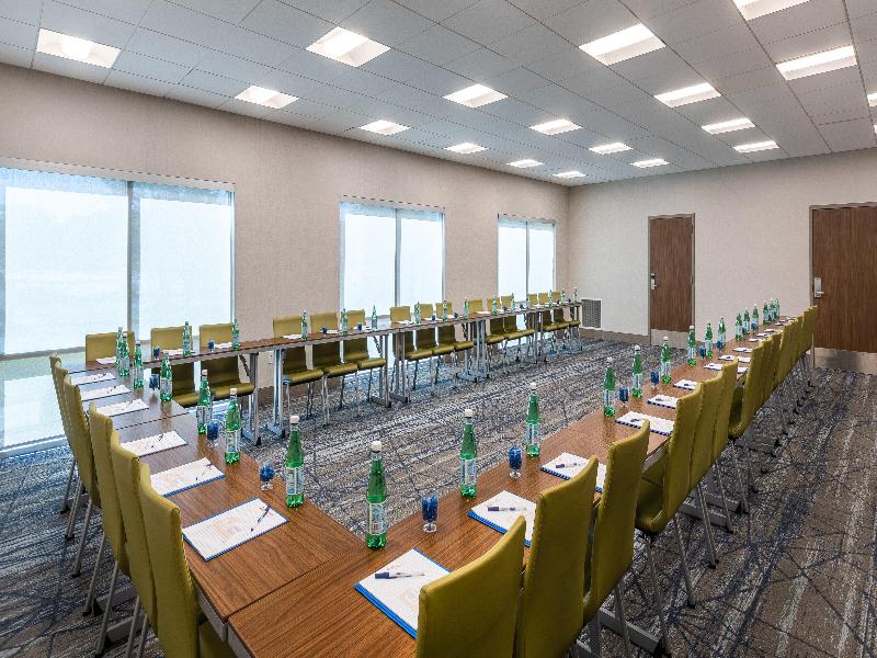 Holiday Inn Express & Suites Greenwood Mall image