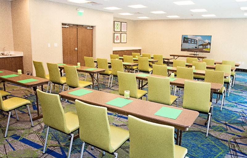 Holiday Inn Express & Suites Greenwood Mall image