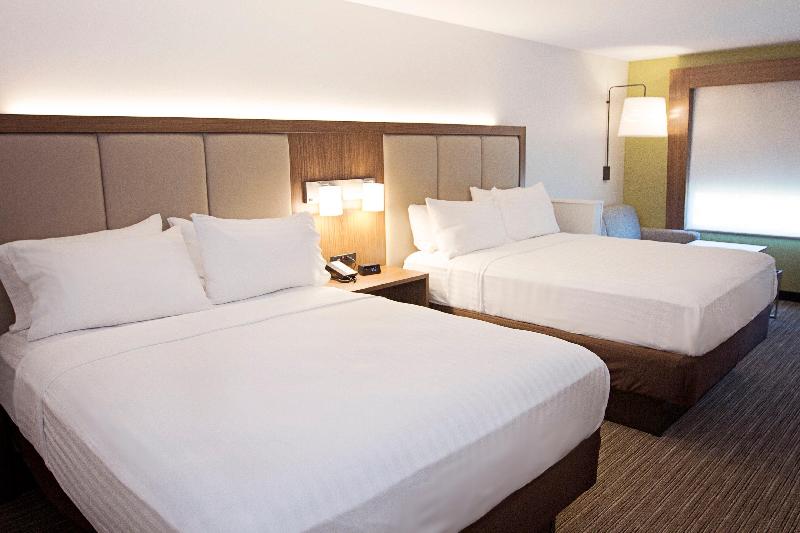 Holiday Inn Express & Suites Greenwood Mall image