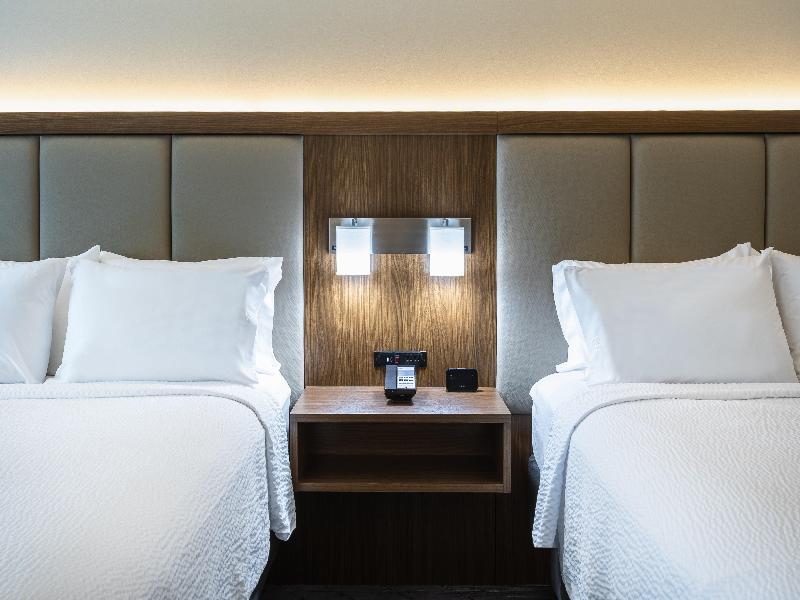 Holiday Inn Express & Suites Greenwood Mall image