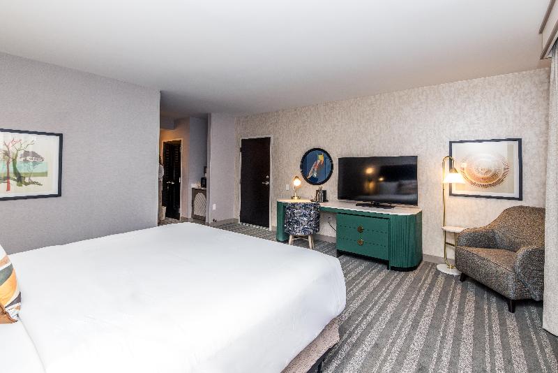 Voco The Clair Cincinnati Downtown By IHG image